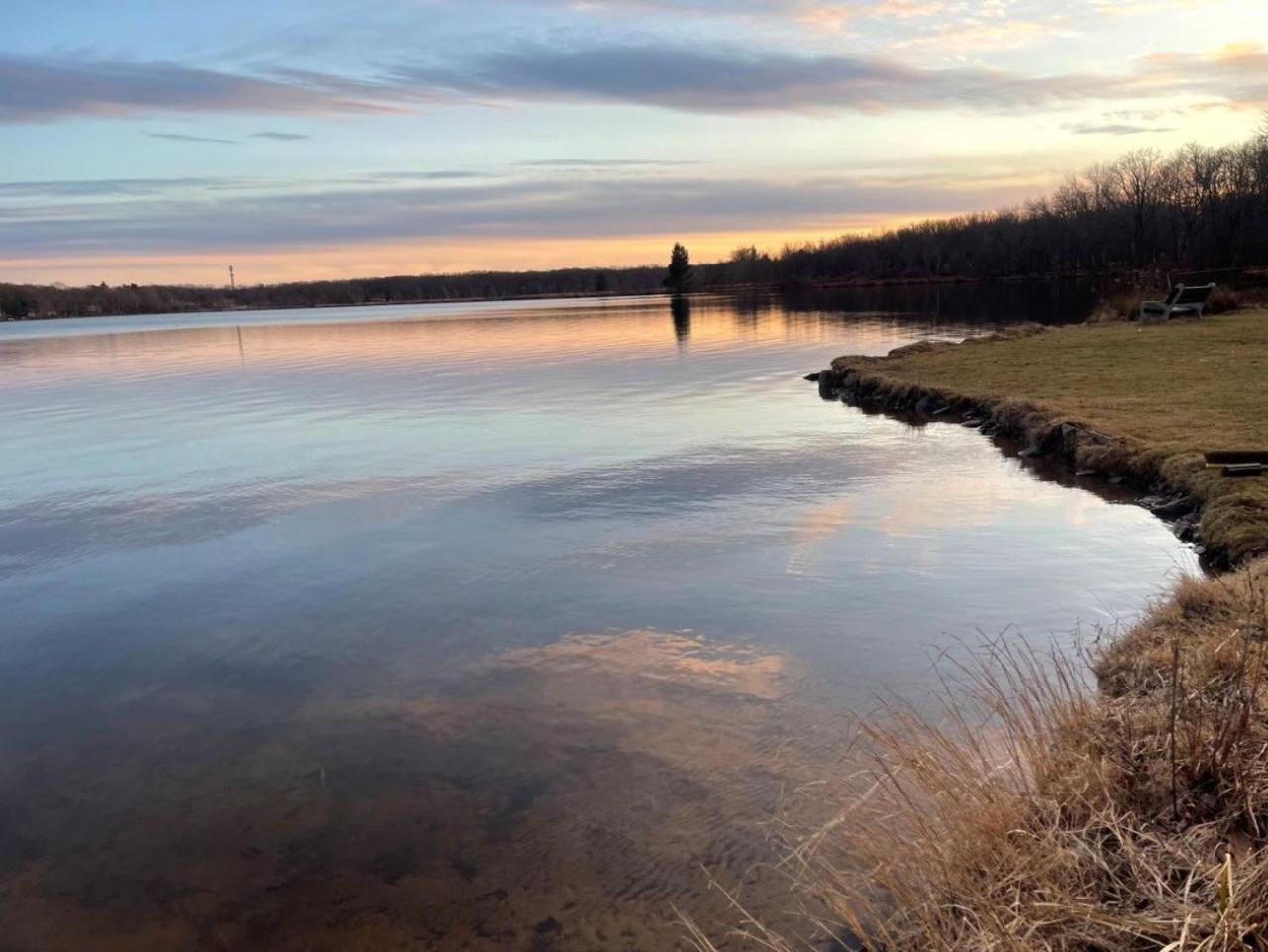 Hideaway - Lakehouse/Spa/Dock/ Pocono Summit 외부 사진